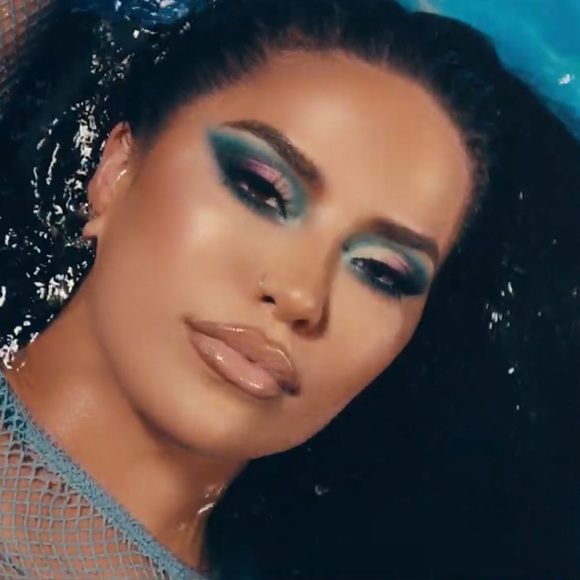 Morphe 35S Sweet Oasis Artistry Palette - Picture 11 of 16